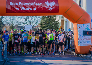 Zdjęcie uczestników biegu 