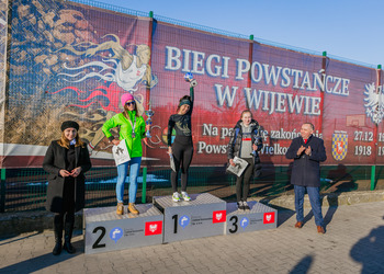 Zdjęcie uczestników biegu 