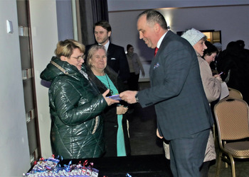 Zdjęcie przedstawia uczestników Dnia Kobiet