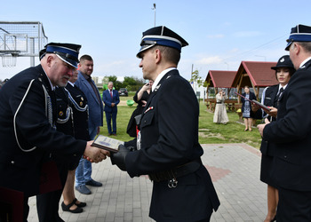 zdjęcie przedstawia uczestników Dnia Strażaka