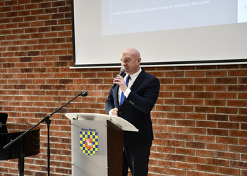 przemówienie zaproszonych gości 