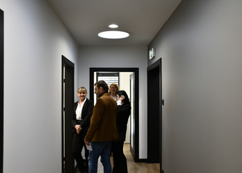 zwiedzanie obiektu przez zaproszonych gości