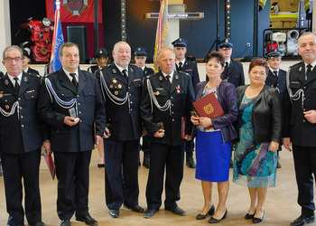 uczestniczy obchodów Dnia Strażaka