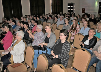 zdjęcie przedstawiające uczestników koncertu